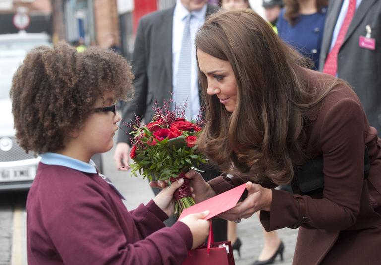 Kate Middleton e seus fãs mirins