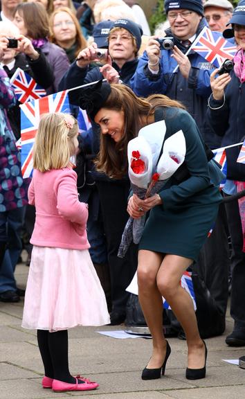 Kate Middleton e seus fãs mirins