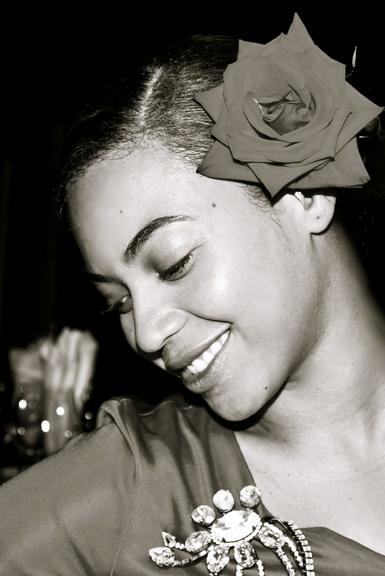 Beyoncé divulga fotos pessoais em Tumblr