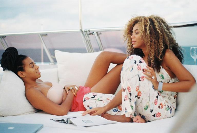 Beyoncé divulga fotos pessoais em Tumblr