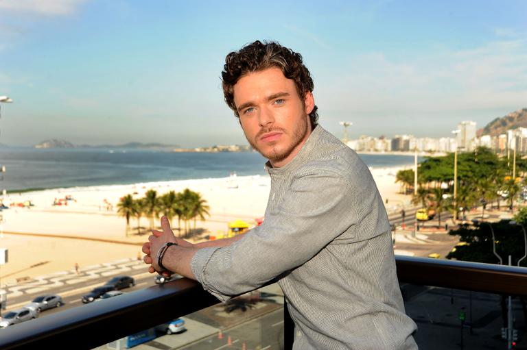 Richard Madden e Kit Harington visitam o Rio de Janeiro