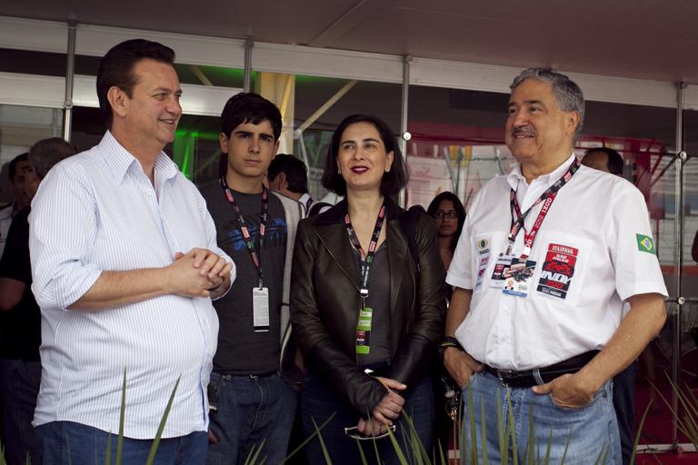 Kassab com João, Claudia e Johnny Saad