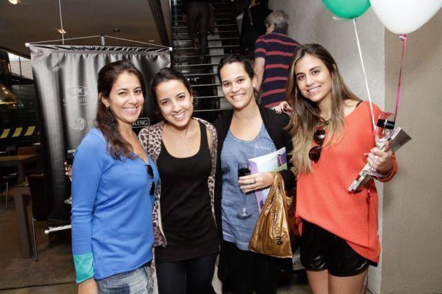 Isabela Moura, Carol Resende, Isabela Gardes e Bruna Von Sperling