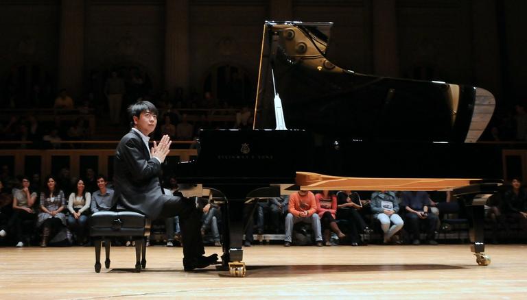 Pianista chinês Lang Lang se apresenta na Sala São Paulo