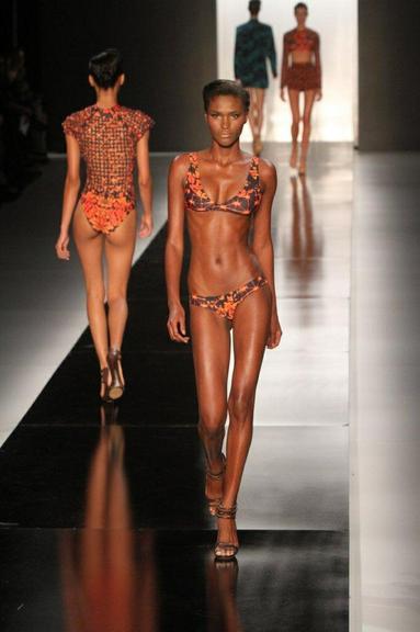 Desfile Lenny Niemeyer