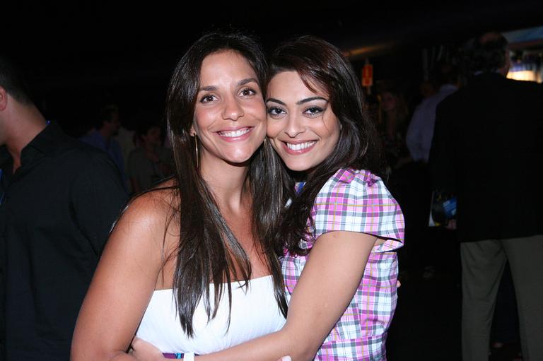 Ivete Sangalo e Juliana Paes