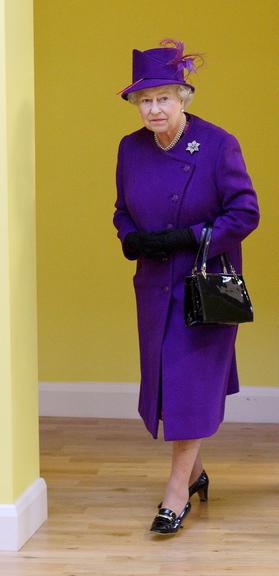 Os looks coloridos da Rainha Elizabeth II