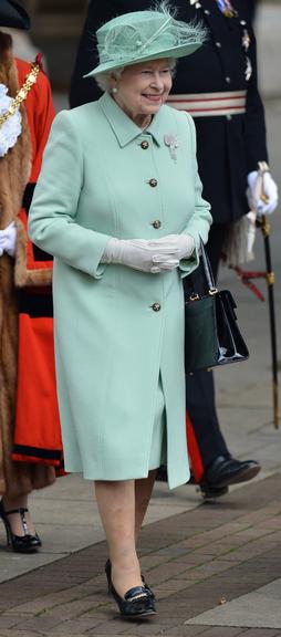 Os looks coloridos da Rainha Elizabeth II