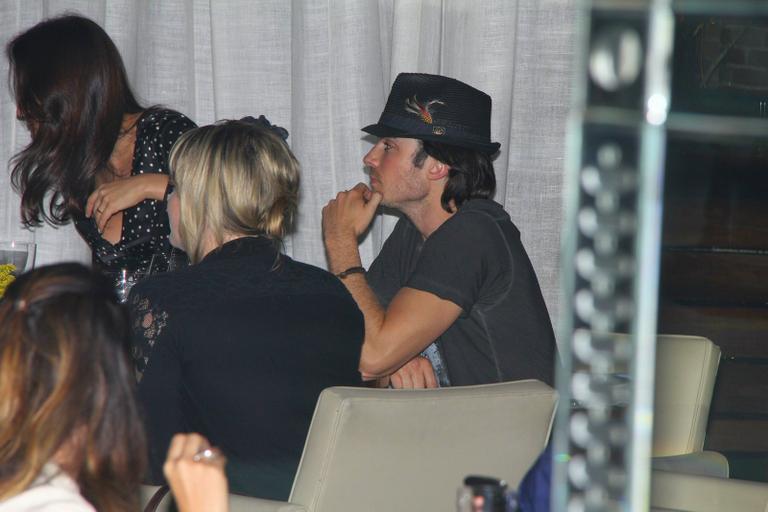 Ian Somerhalder durante jantar no Rio de Janeiro