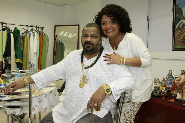 Arlindo Cruz com a esposa Babi