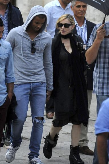 Madonna e Brahim Zaibat passeiam por Istambul