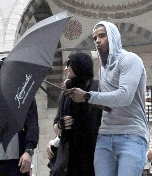 Madonna e Brahim Zaibat passeiam por Istambul