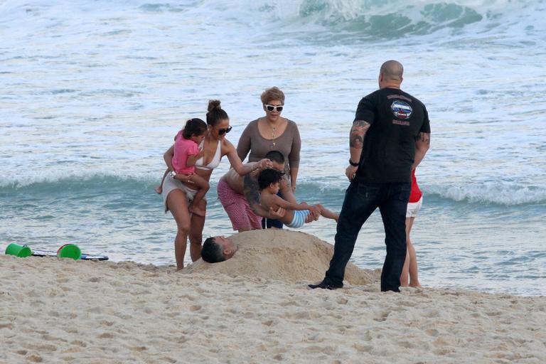 Jennifer Lopez e família no Rio de Janeiro