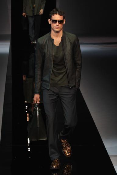 Desfile da Emporio Armani