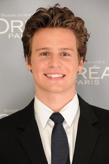 Jonathan Groff