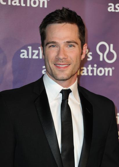 Luke Macfarlane