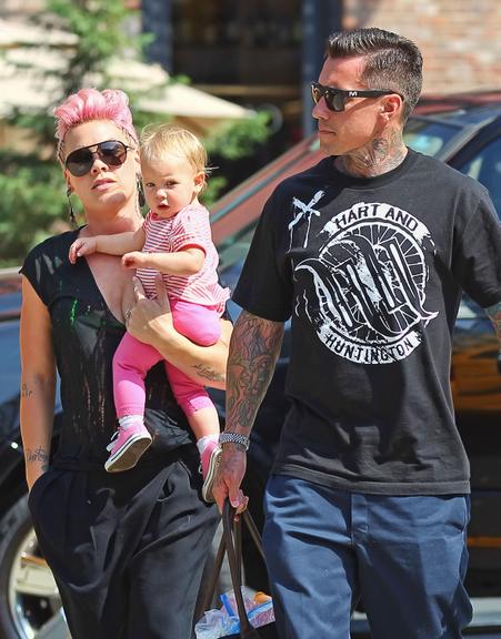 ink e Carey Hart curtem pequena Willow Sage por Nova York, Estados Unidos