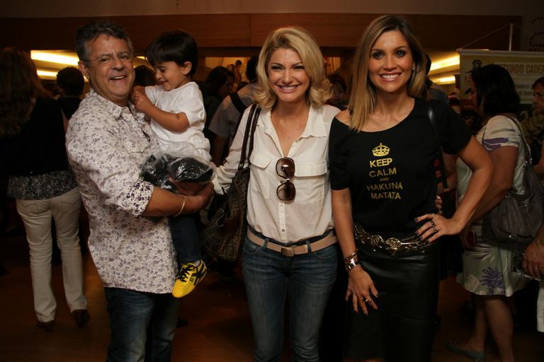 Marcos Paulo, Antonia Fontenelle e Flávia Alessandra no teatro