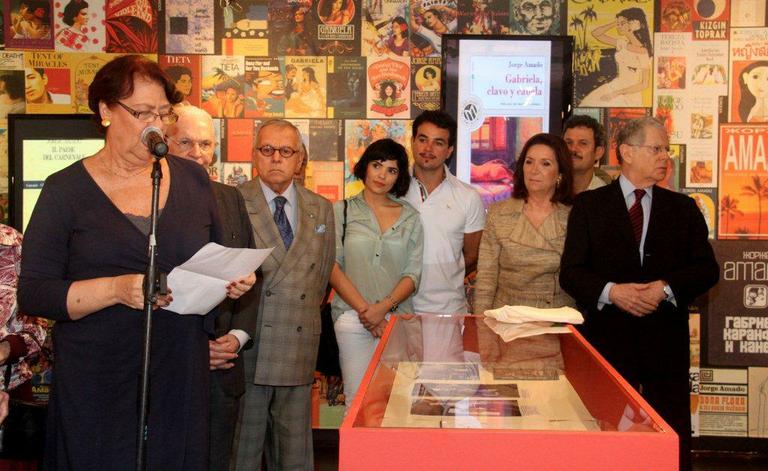 Elenco de 'Gabriela' em exposição sobre Jorge Amado