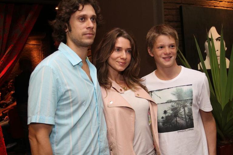 Lucas Loureiro, Letícia Spiller e Pedro