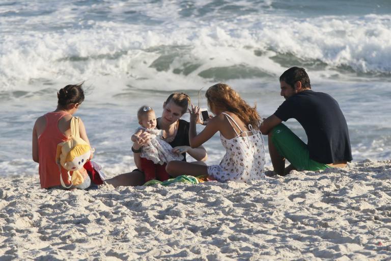 Sophie Charlotte, Carolinie Figueiredo e a pequena Bruna Luz