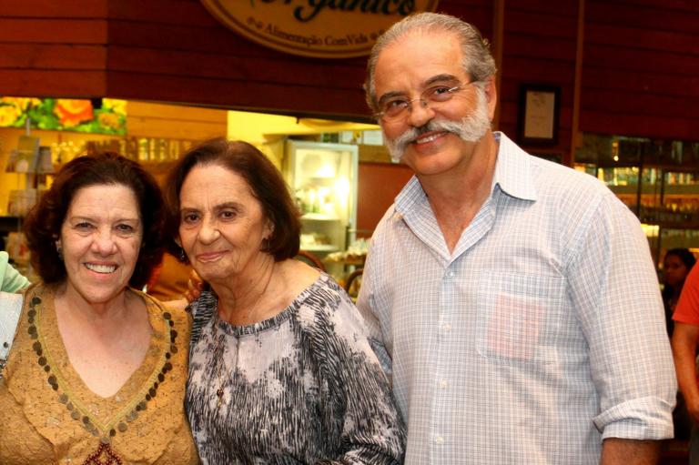 Neusa Maria Faro, Laura Cardoso e Genésio de Barros