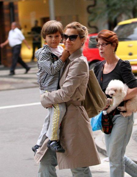 Carolina Dieckmann e José, seu filho com Thiago Worcman