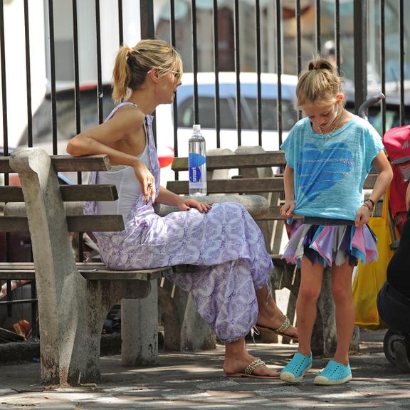 Heidi Klum se diverte com os filhos por Nova York