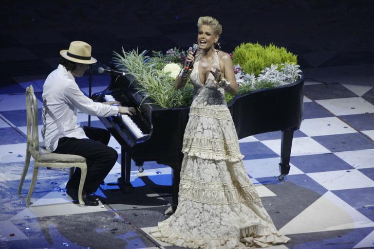 Daniel Jobim e Xuxa Meneghel