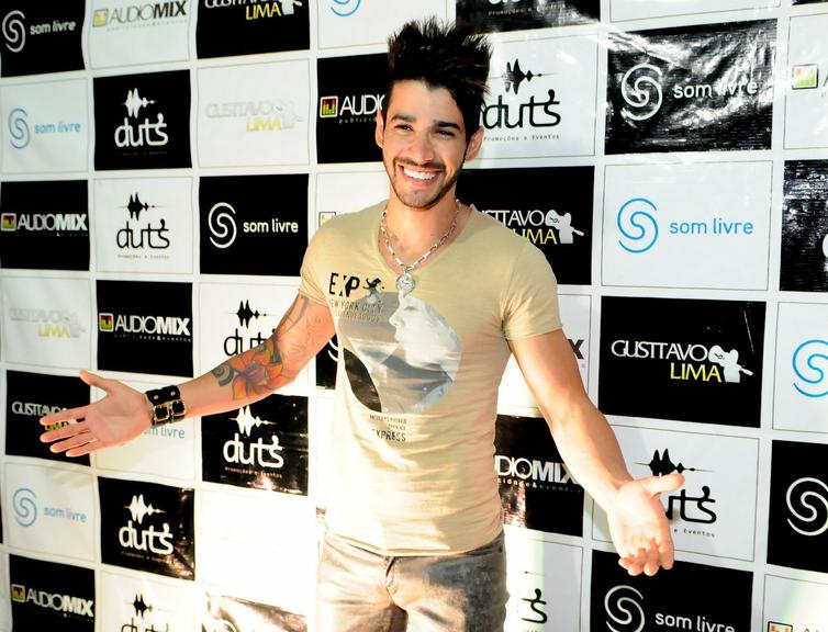 Gusttavo Lima se prepara para o show na Festa de Barretos