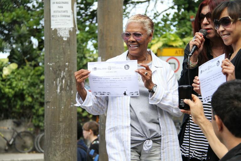 Dionne Warwick