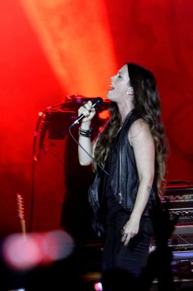 Alanis Morissette se apresenta no Rio