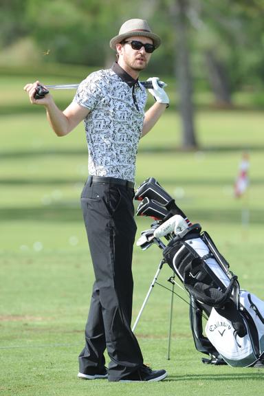 Justin Timberlake joga golfe em prol de um hospital, em las vegas, Estados Unidos