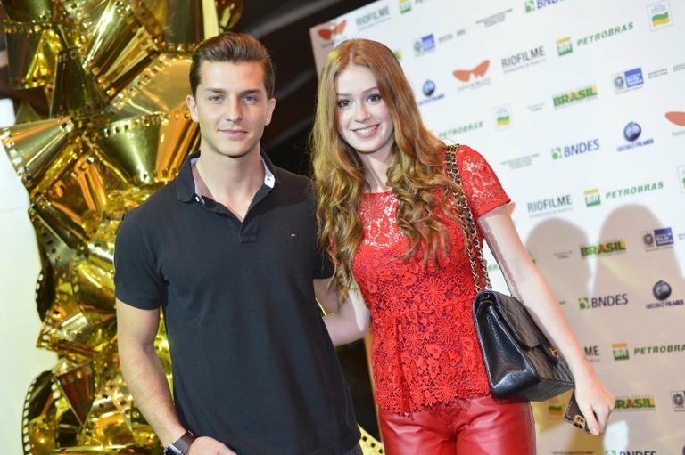 Klebber Toledo e Marina Ruy Barbosa 