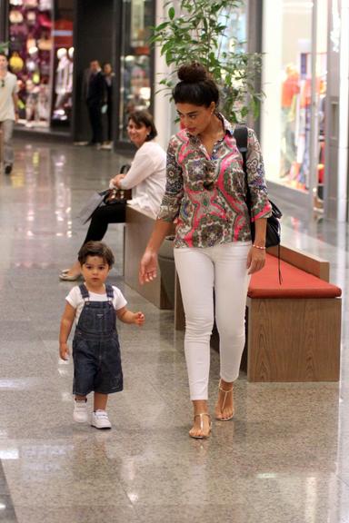 Juliana Paes com o filho, o fofo Pedro