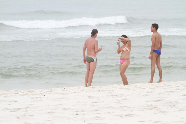 Marcello Novaes na praia da Barra da Tijuca