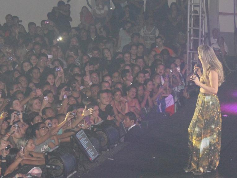 Claudia Leitte em show em Belém