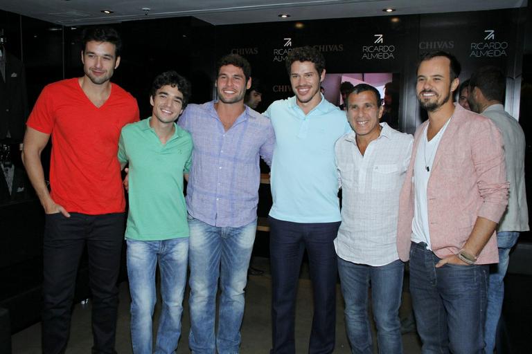 Sérgio Marone, Caio Blat, Dudu Azevedo, José Loreto, Eri Johnson e Paulinho Vilhena