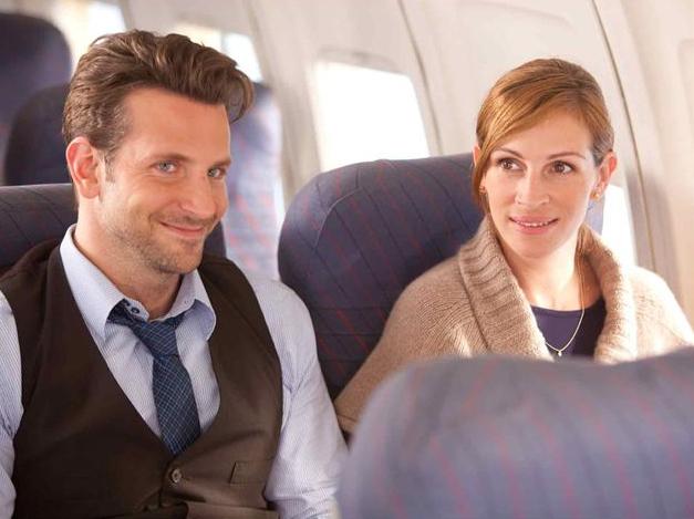 Julia Roberts em Idas e Vindas do Amor (2010) com Bradley Cooper