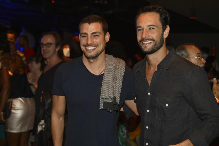 Cauã Reymond e Rodrigo Santoro