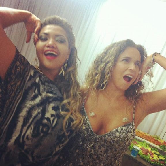 Daniela Mercury e Gaby Amarantos se encontram na gravação do DVD do cantor Pablo