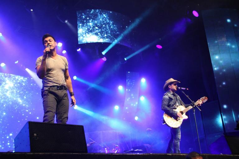 Zezé Di Camargo e Luciano fazem show no Rio de Janeiro