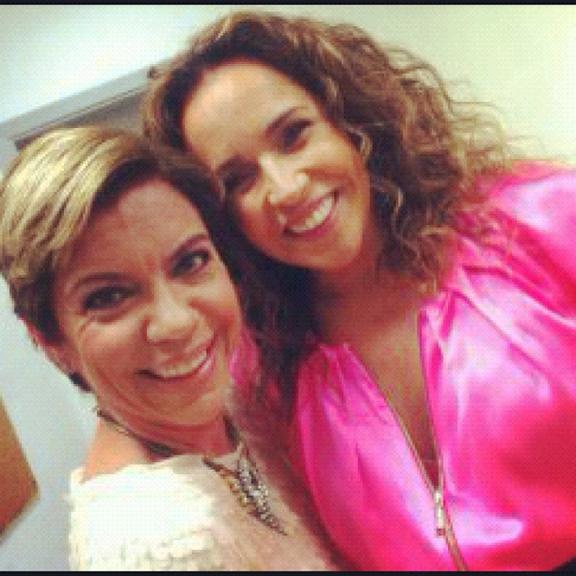 Daniela Mercury mostra bastidores do Teleton em rede social