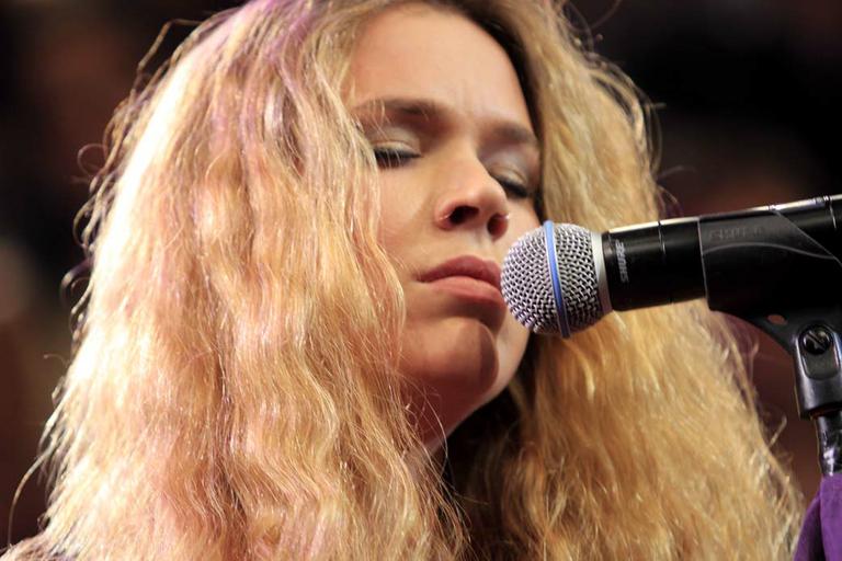 Joss Stone grava participação no 'Altas Horas'