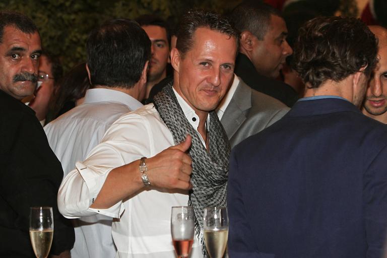 Michael Schumacher participa de coquetel em São Paulo