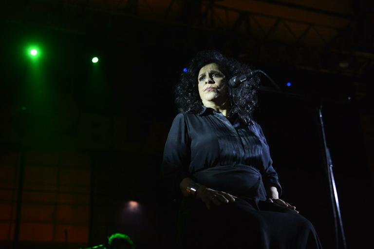 Gal Costa se apresenta no festival Back2Black no Rio de Janeiro