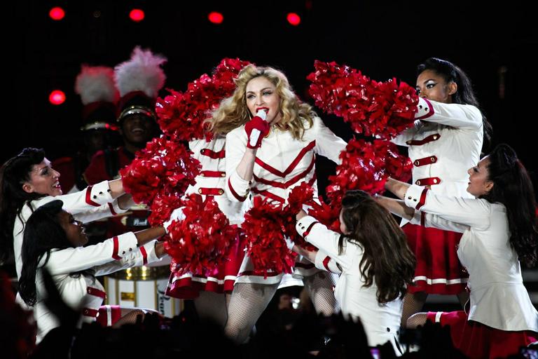 Madonna apresenta a turnê MDNA no estádio do Morumbi, em São Paulo