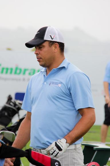 Ronaldo participa de jogo beneficente de golfe no interior de São Paulo