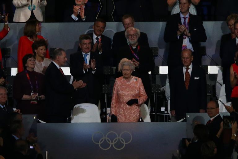 A cerimônia de abertura foi prestigiada pela família real