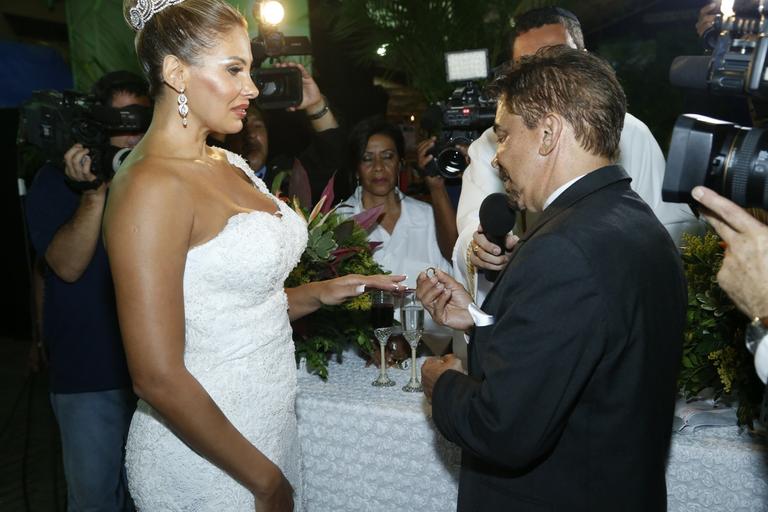 Casamento de Ângela Bismarchi e Wagner Moraes